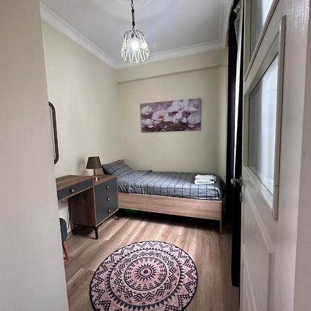 Taksim Private Room Istanbul Exterior foto